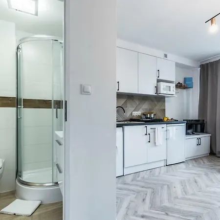 Rent Like - Kolejowa 39 Vratislav